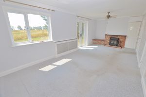 Living Room- click for photo gallery
